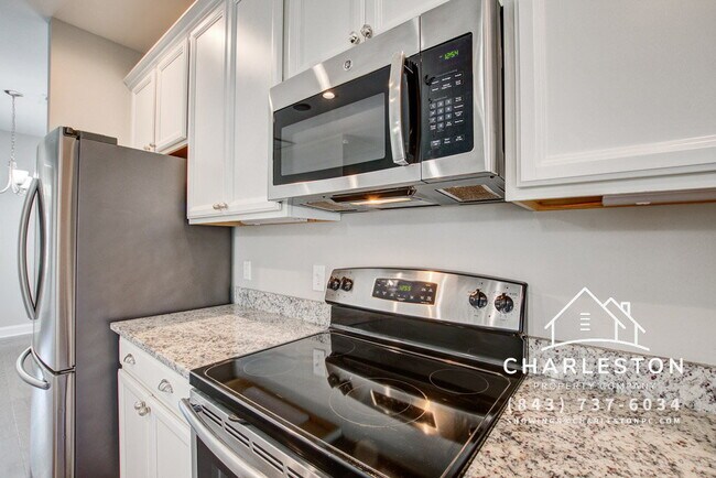 Building Photo - 135 Fulmar Pl