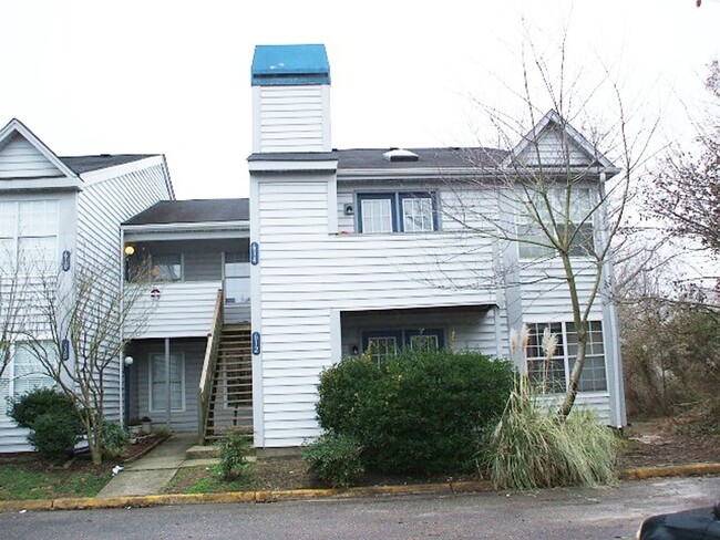 Primary Photo - UPPER LEVEL SINGLE STORY CONDO