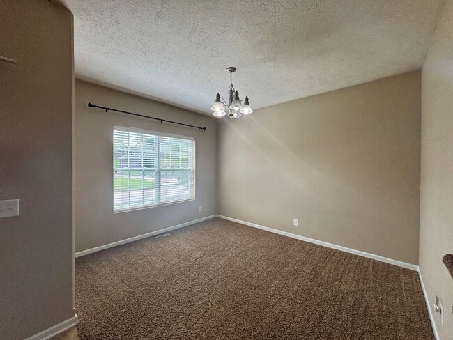 Building Photo - 2625 N 169th St