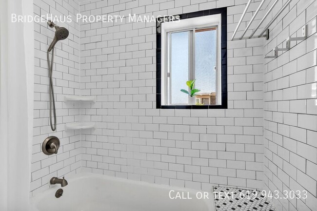 Building Photo - 4430 Cleveland Ave