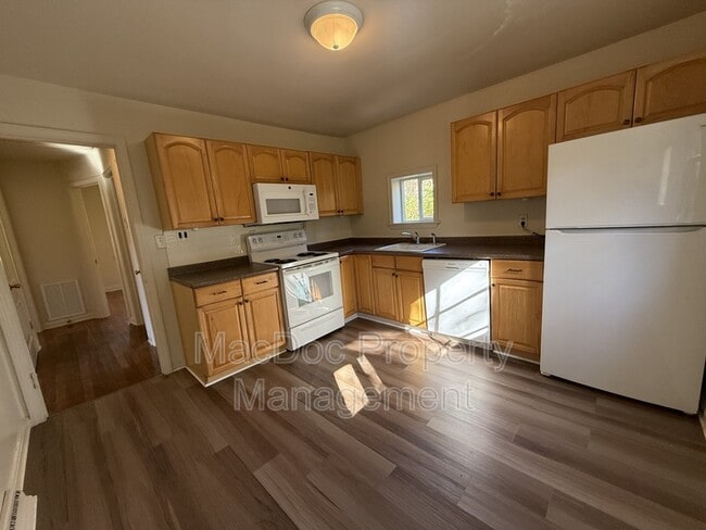 Building Photo - 1719 Lafayette Blvd