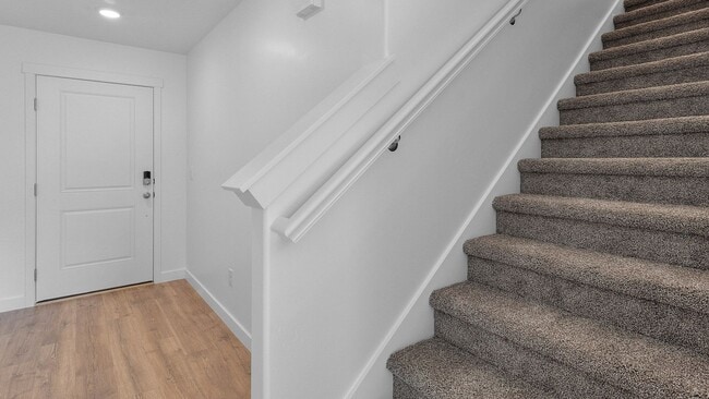 Building Photo - Brand-New Modern Townhome with Stunning Views!