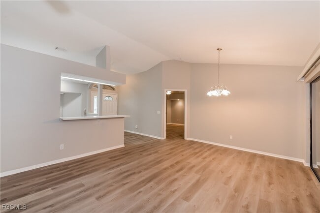 Building Photo - 3767 Acorn St