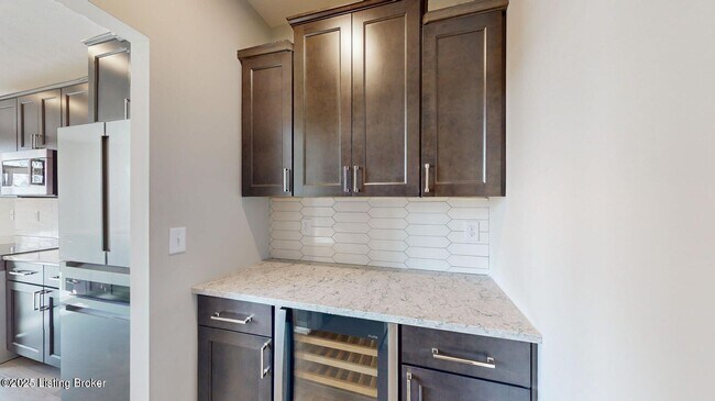 Building Photo - 212 Education Wy