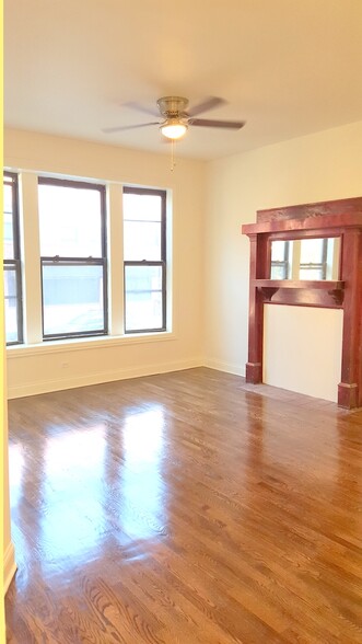 Building Photo - 4408 N Hazel St