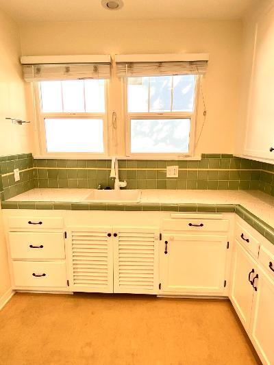 Building Photo - 4153 Duquesne Ave