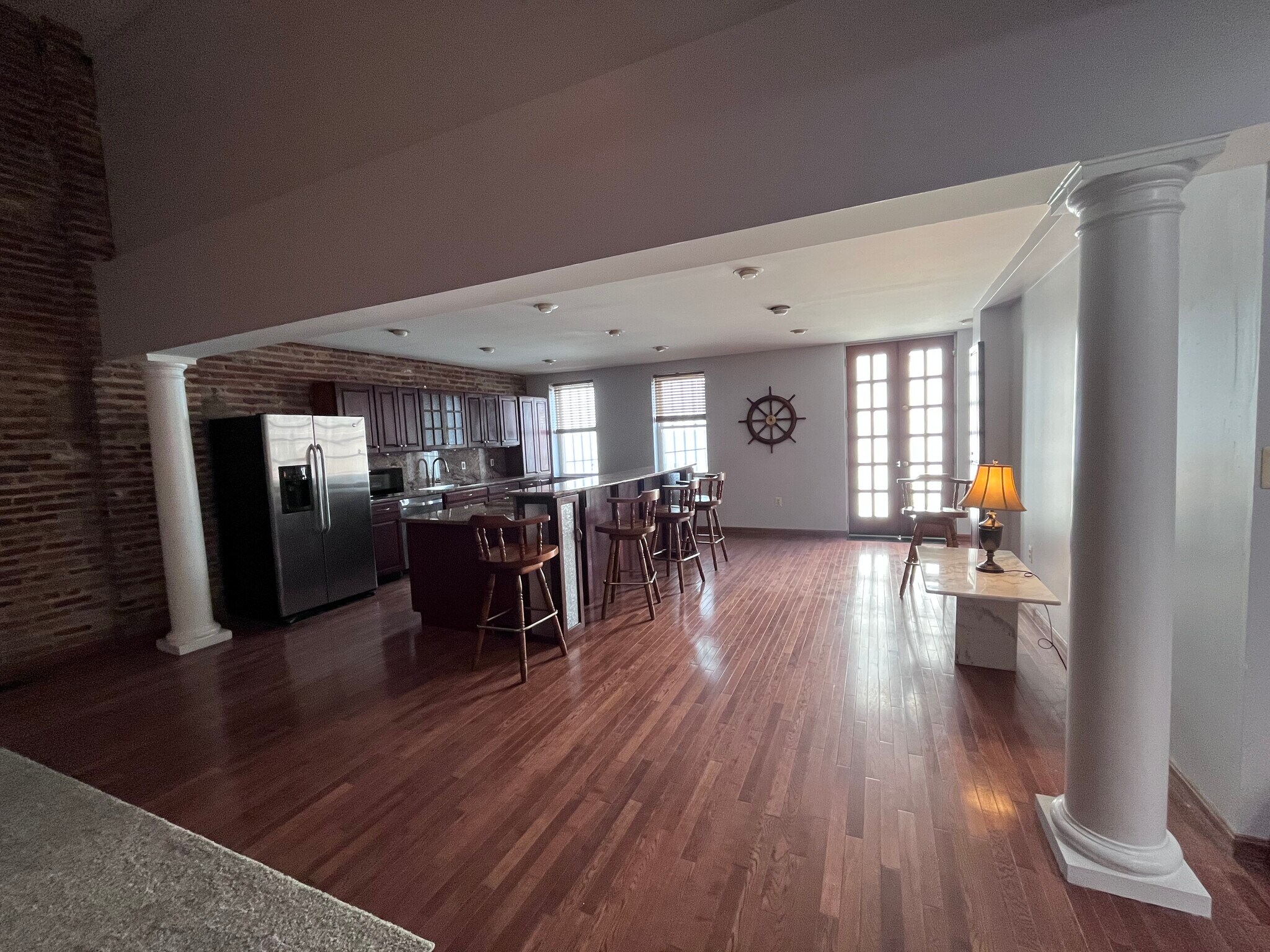 View of Kitchen & Sitting Area - 409 S Spring St