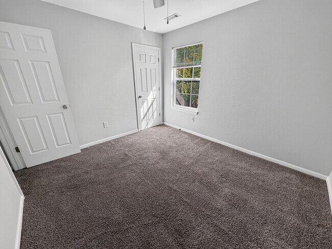 Building Photo - 5318 Godas Cir