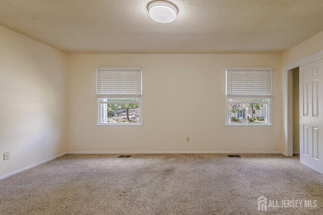 Building Photo - 139 Baron Ln