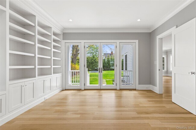 Building Photo - 25 Hunt Pl