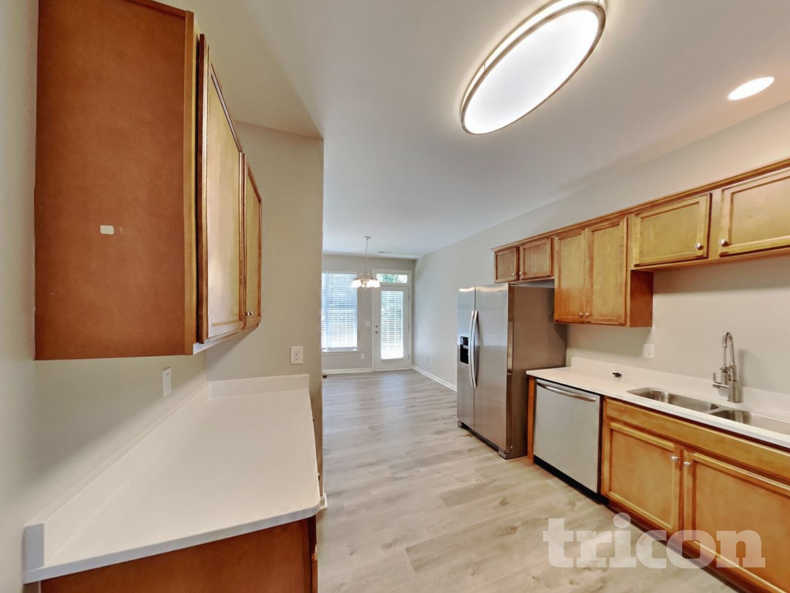 Building Photo - 1582 Weatherend Dr