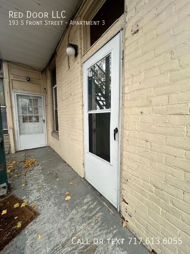 Building Photo - 193 S Front St