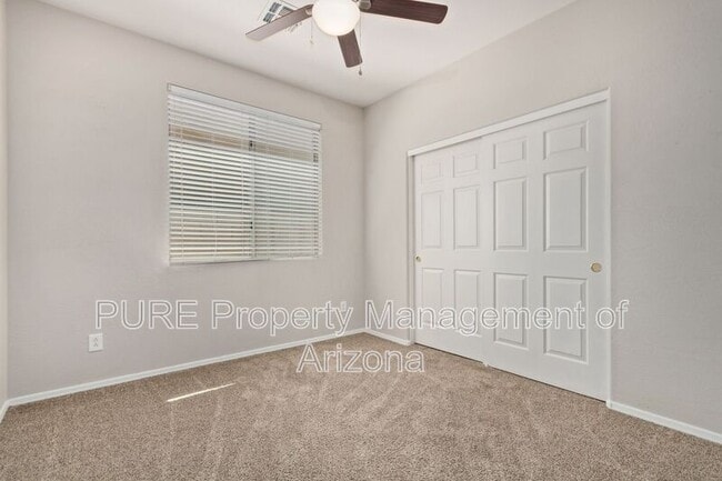 Building Photo - 1710 S 159th Ave