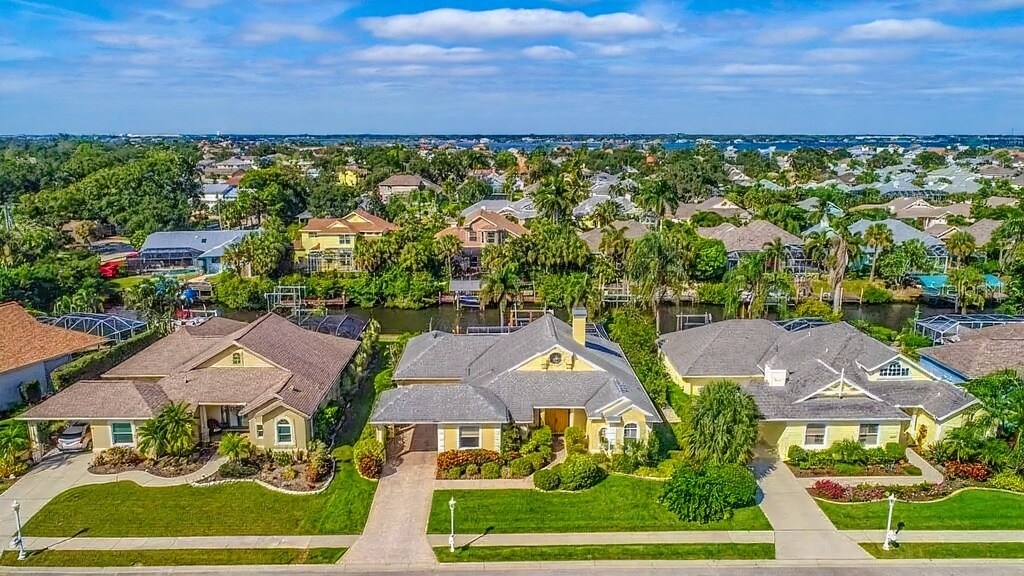 Building Photo - 4423 Shark Dr