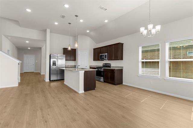 Building Photo - 1708 Etosha Dr