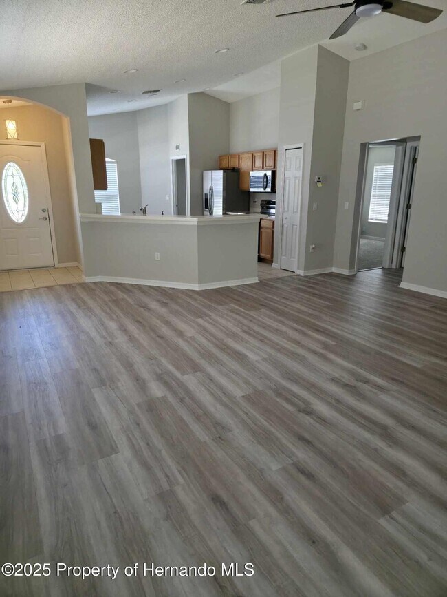 Building Photo - 11118 Heathrow Ave