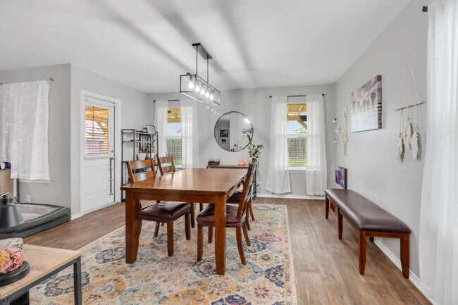 Building Photo - 6463 Legato Curv