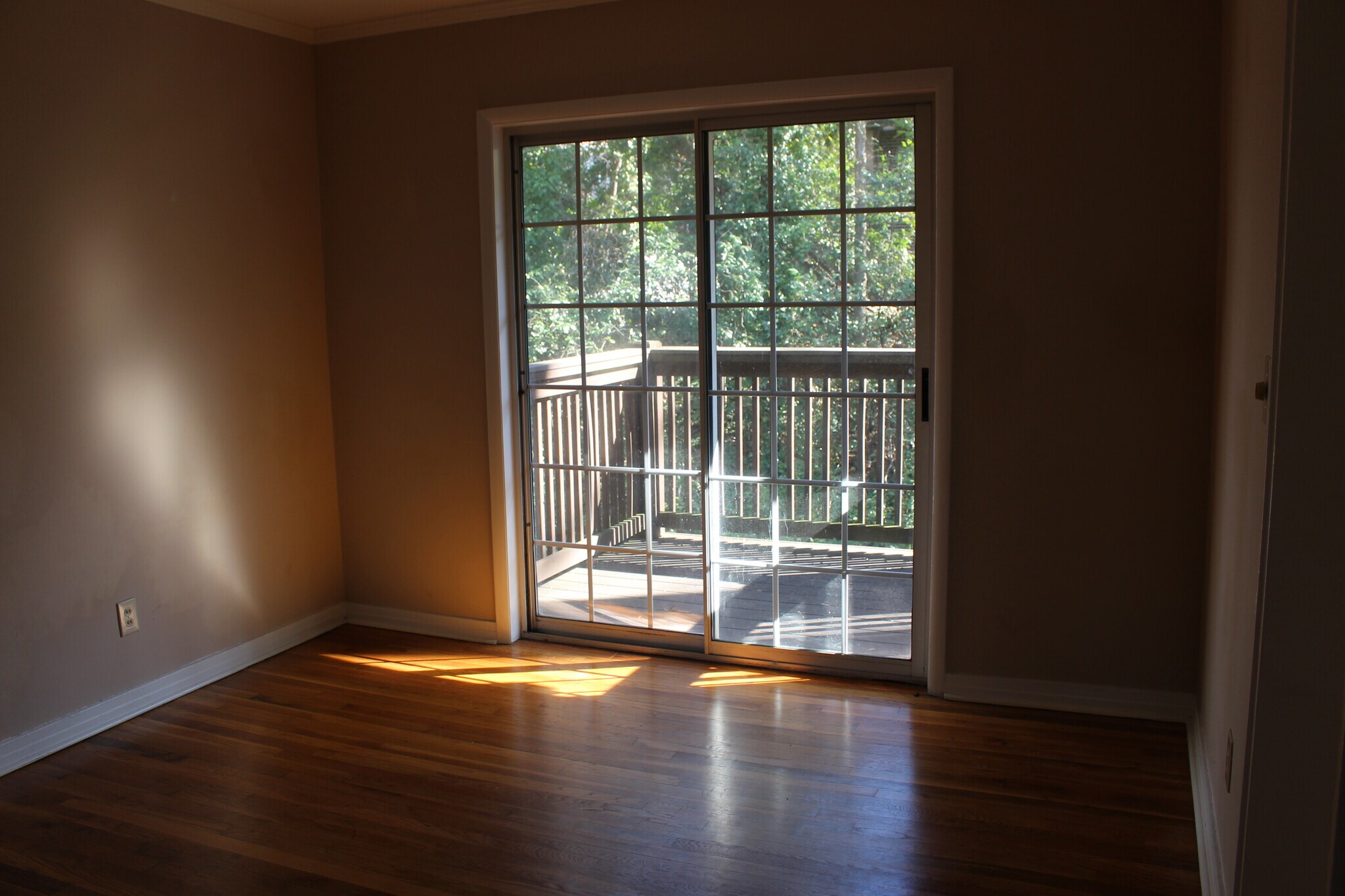 Building Photo - 1208 34th St S