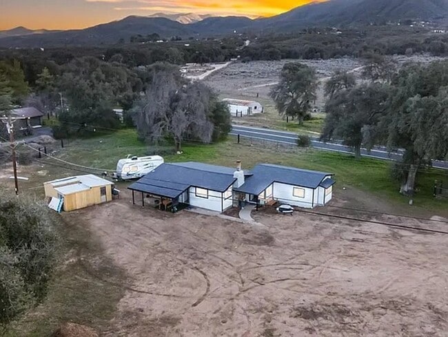 Building Photo - Spacious Farmhouse Living with Open-Concep...