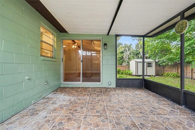 Building Photo - 17703 Cranbrook Dr