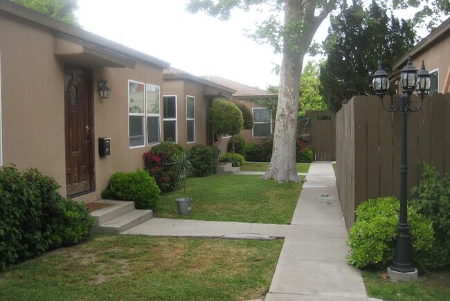 Building Photo - 11123 Morrison St