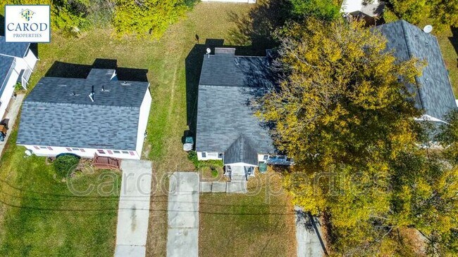 Building Photo - 847 Broad Ave