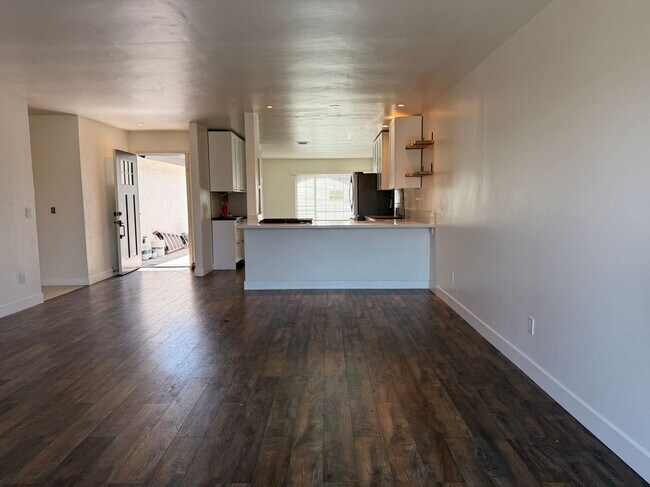 Building Photo - 6985 Ramfos Ln