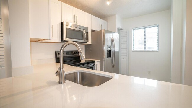 Primary Photo - 136 NW 60th Ave