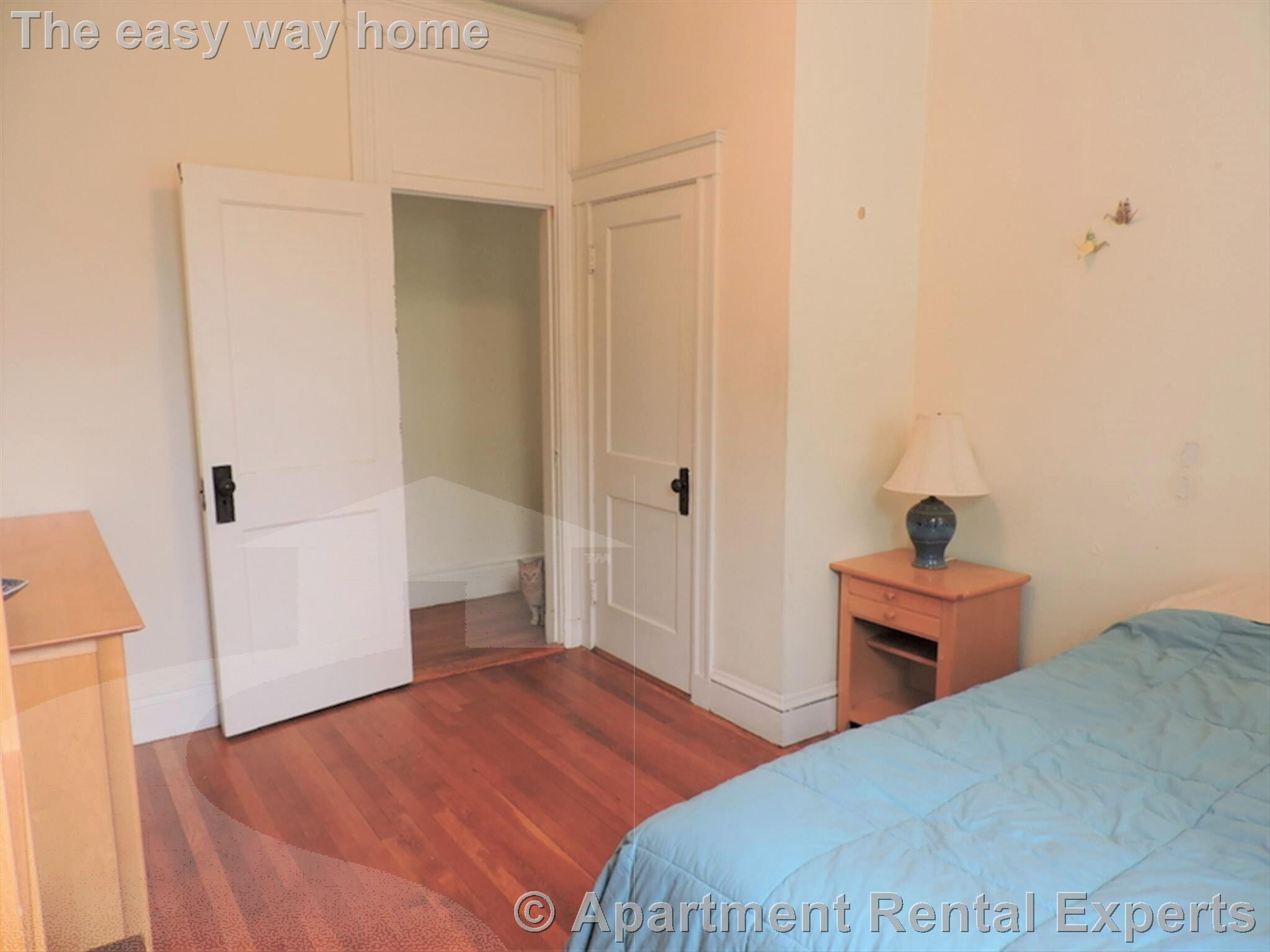 Building Photo - 74 Kirkland St