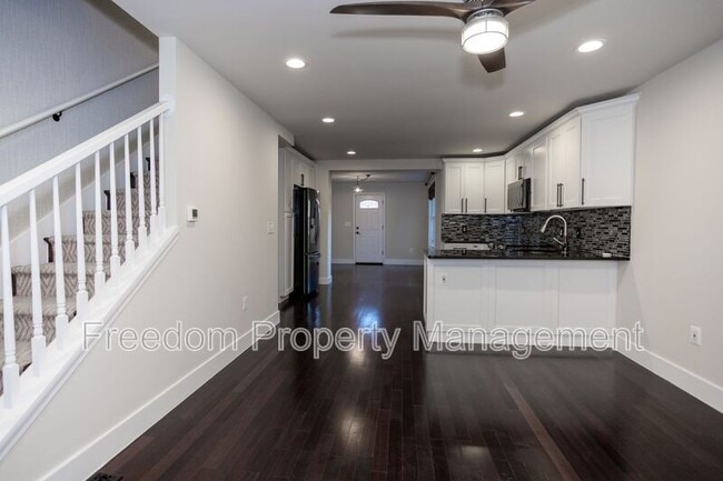 Building Photo - 102 Lynhaven Dr