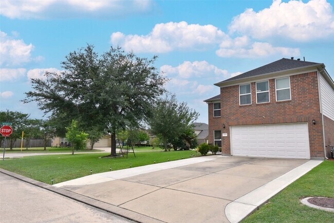 Building Photo - 10603 Ince Ln