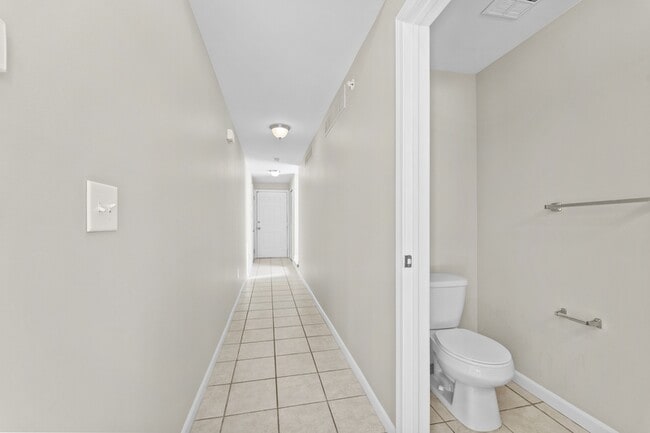 Building Photo - Towne Center Flats - 45514 Revere Dr.