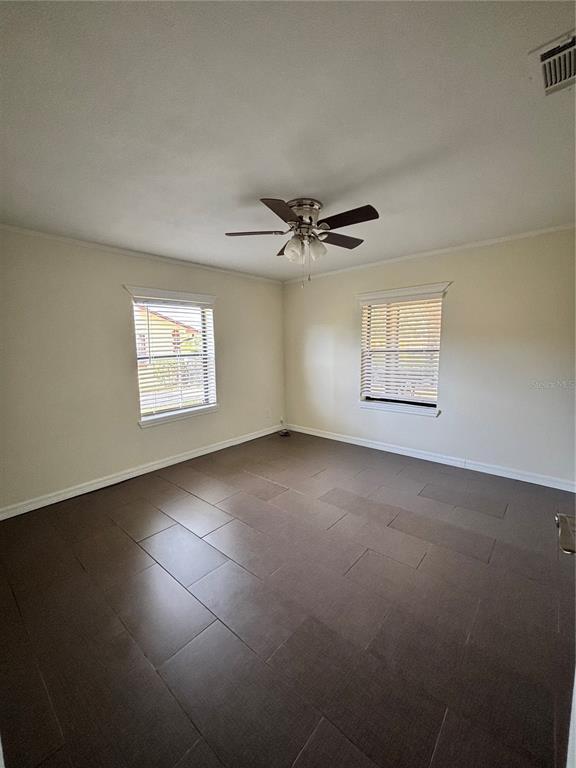 Building Photo - 2511 Crawford Dr