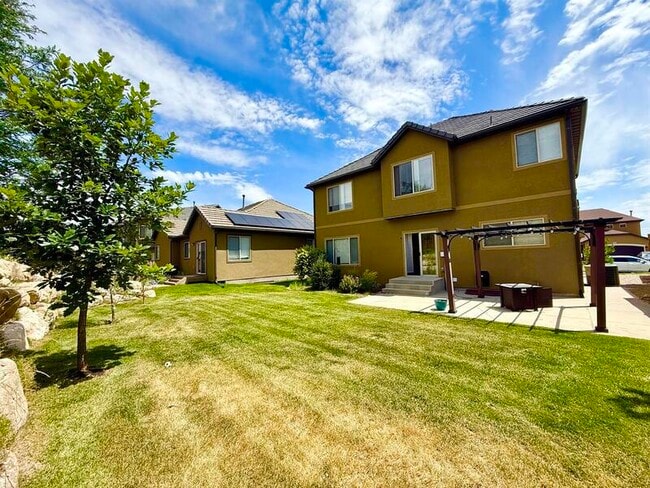 Building Photo - 2007 Fielding Hill Ln