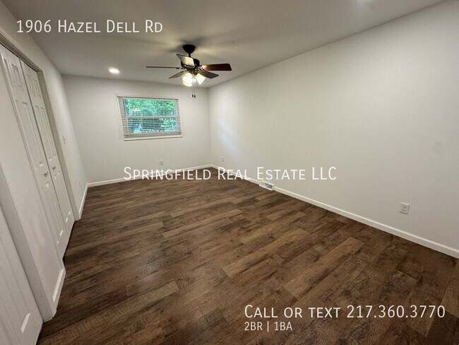 Building Photo - 1906 E Hazel Dell Rd