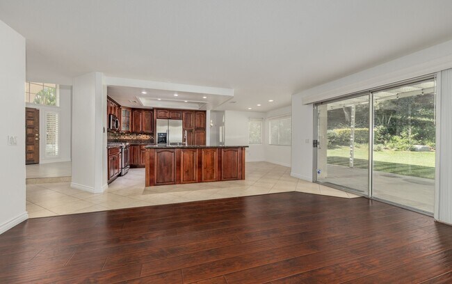 Building Photo - Beautiful Updated Home in Reche Canyon