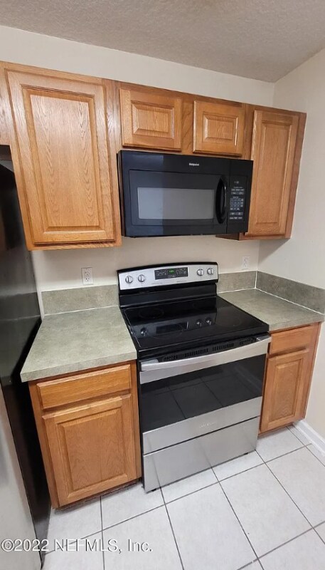 Building Photo - 3600 LENIN PEAK Ct