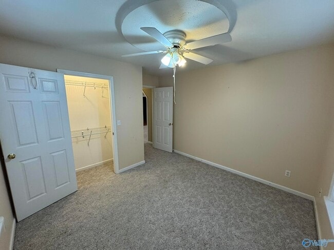 Building Photo - 104 Cypress Cir