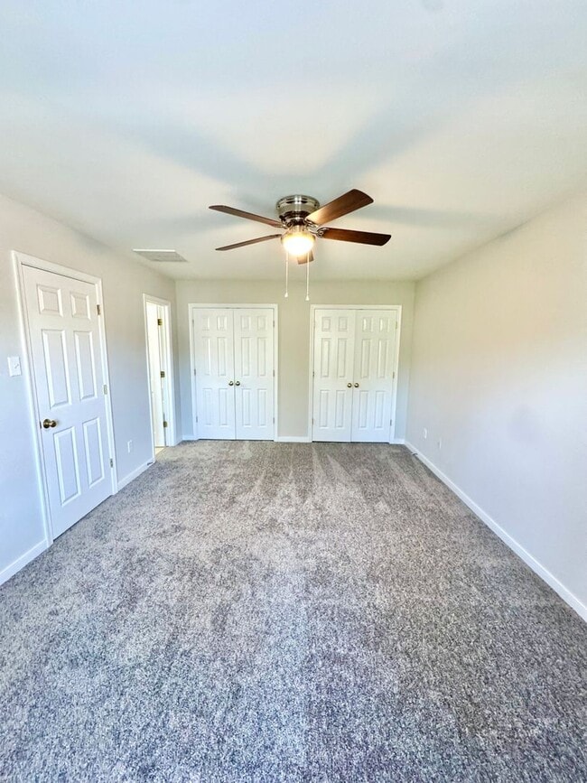 Building Photo - Move-in Ready! Beautifully Updated 4 Bedroom, 2.5 bath Home, located on a Quiet Cul-de-Sac in N. ...