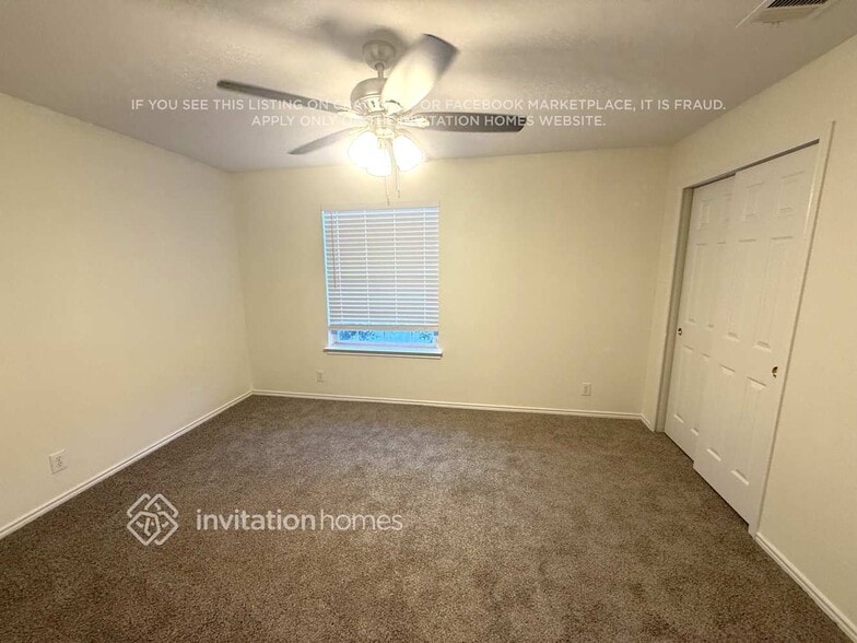 Building Photo - 8754 Sonora Pass