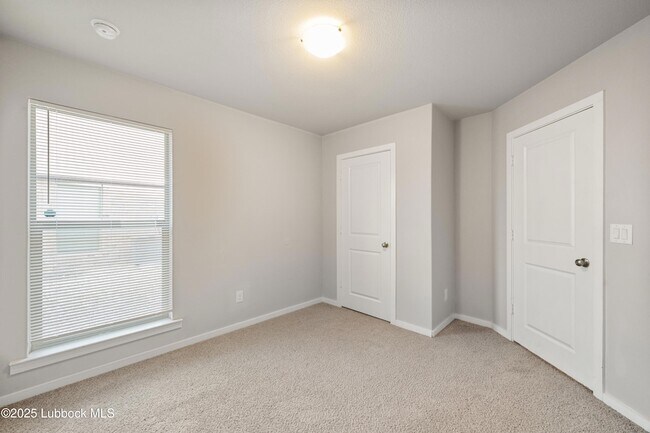 Building Photo - 1626 133rd St