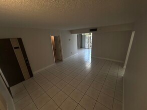 Building Photo - 8650 SW 133rd Avenue Rd