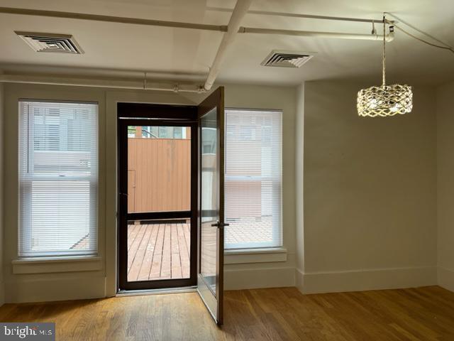 Building Photo - 1615 Walnut St