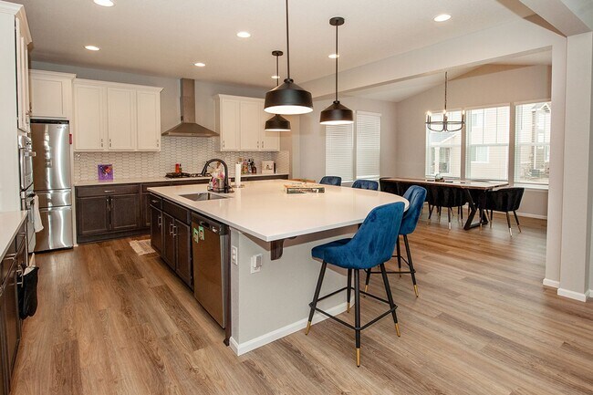 Building Photo - FURNISHED/PARTIALLY FURNISHED NEW HOME | 5...