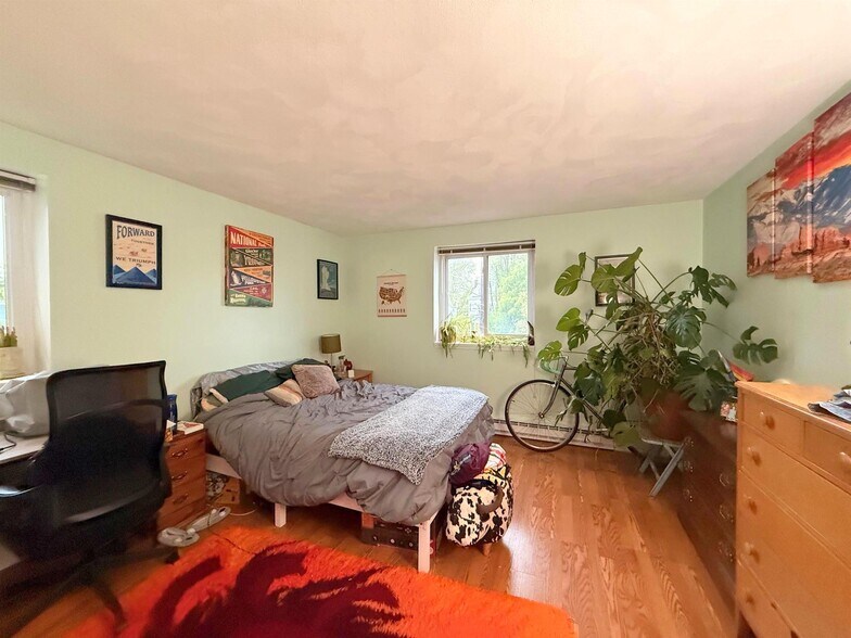 Building Photo - 326 Broadway