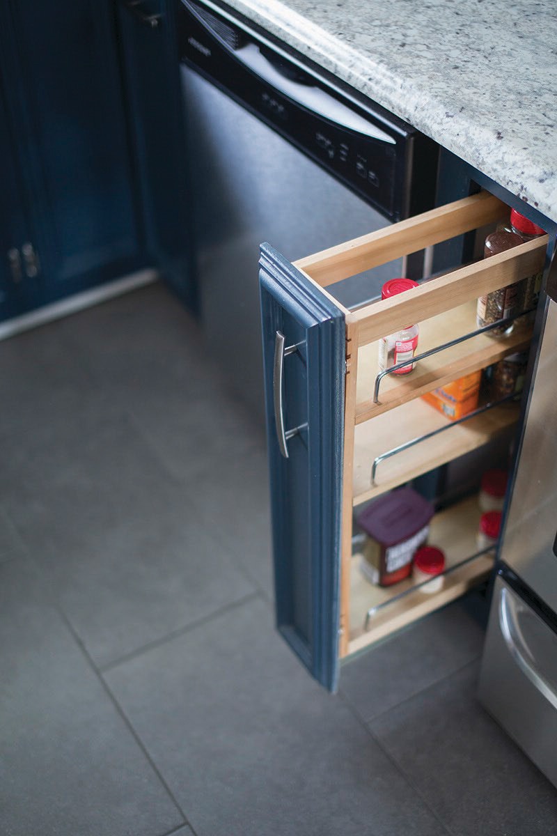 Kitchen Cabinet spice rack - 3000 Golden Rd