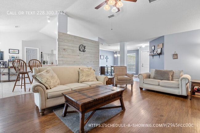 Building Photo - 15792 Texas Ave