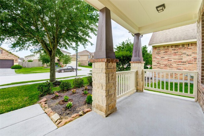 Building Photo - 5435 Baronet Dr