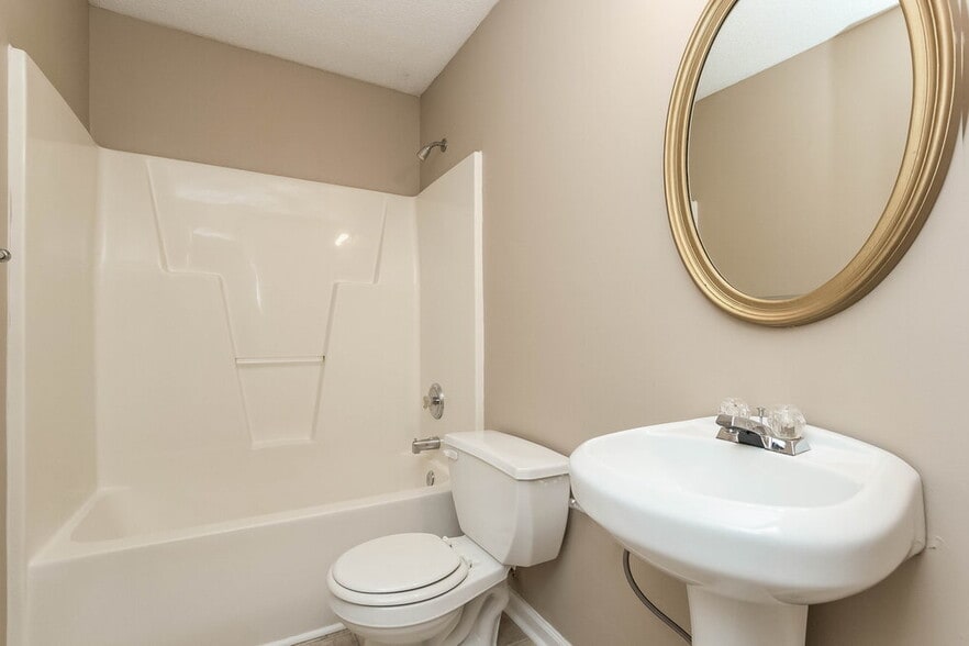 Building Photo - 7509 Stonehenge Way