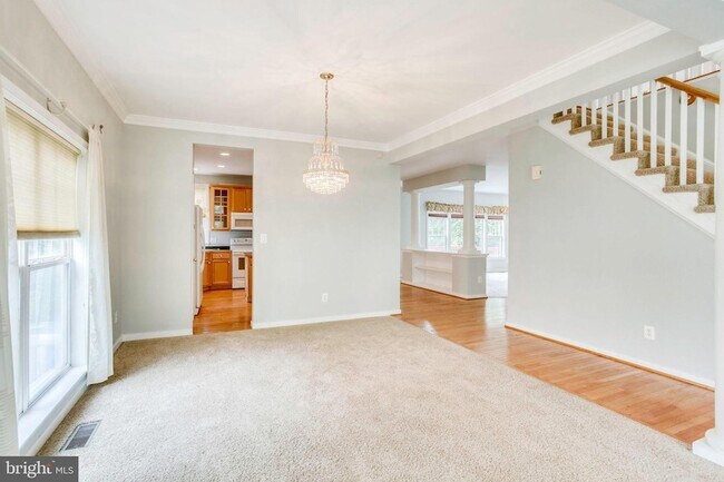 Building Photo - 26161 Rachel Hill Dr